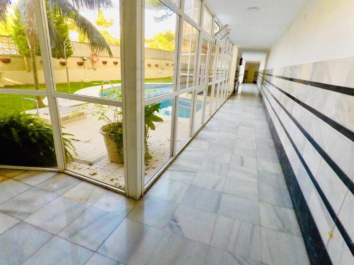 Apartment 3d - *